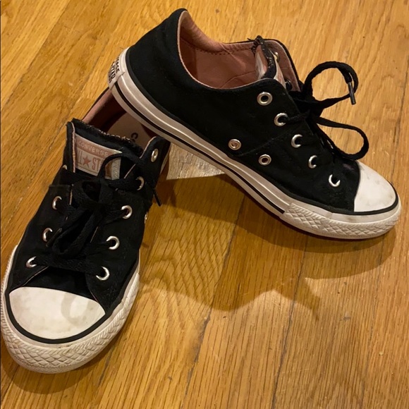 girls black converse shoes